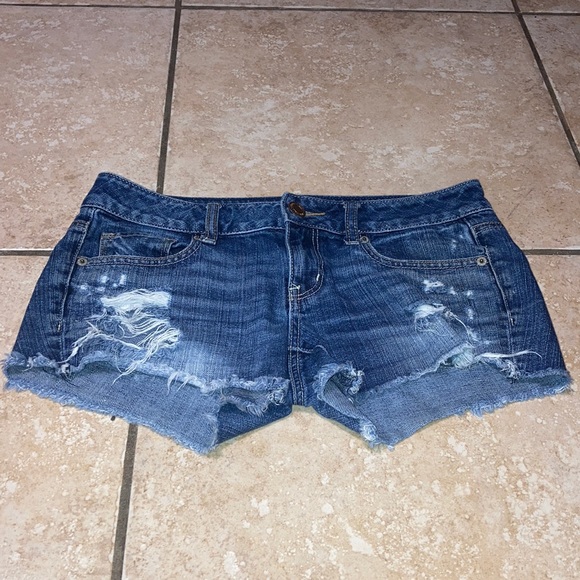 American Eagle Outfitters Pants - American eagle Jean Shorts Size 4